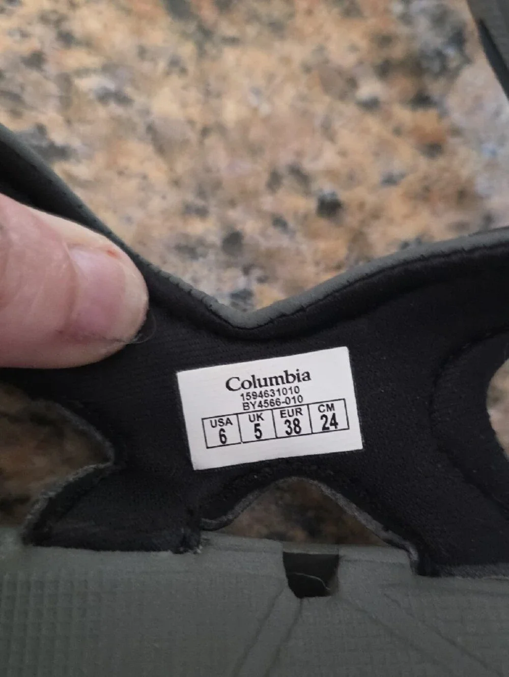 Columbia size boys